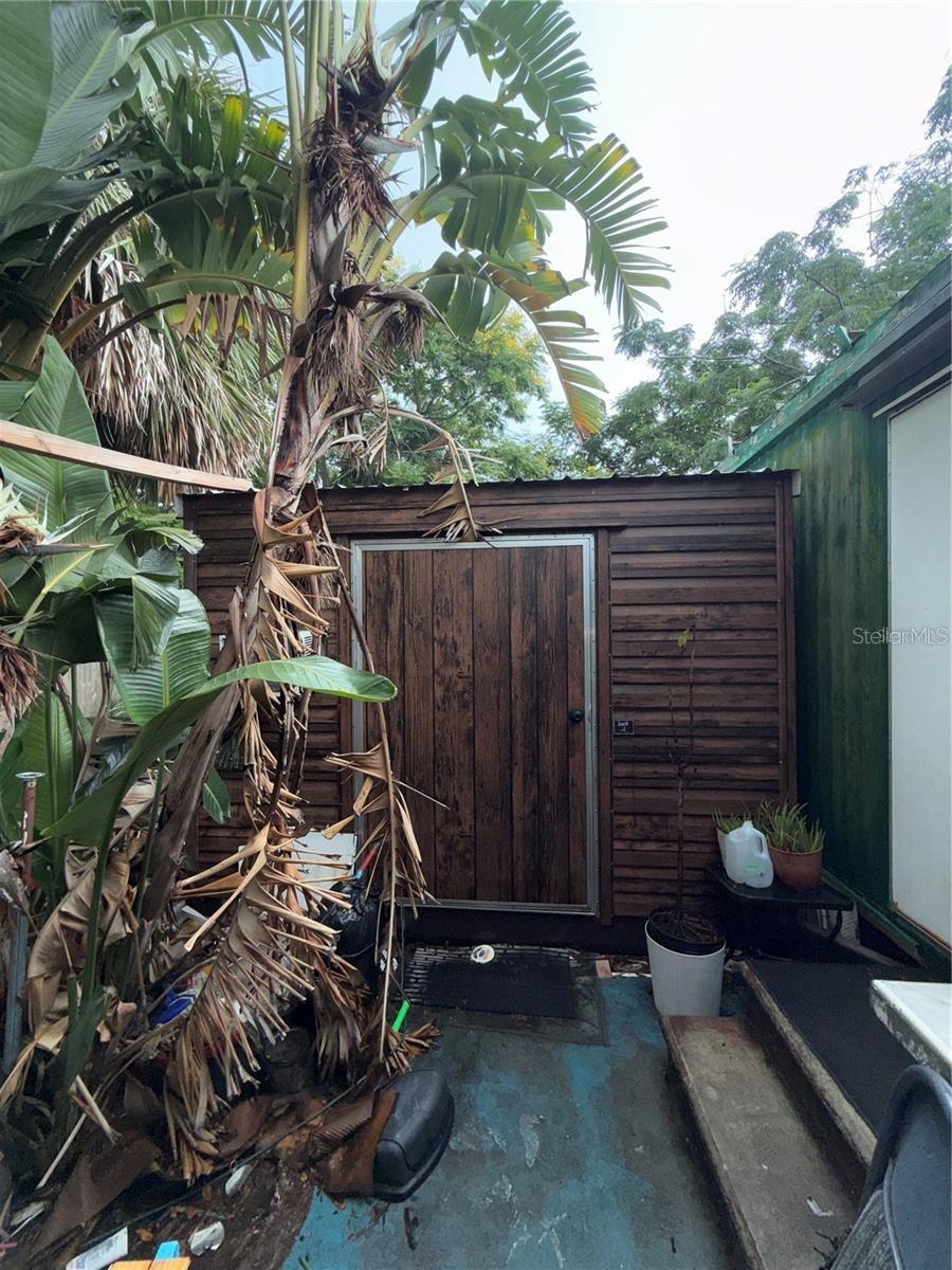 TB8446391 Property Photo