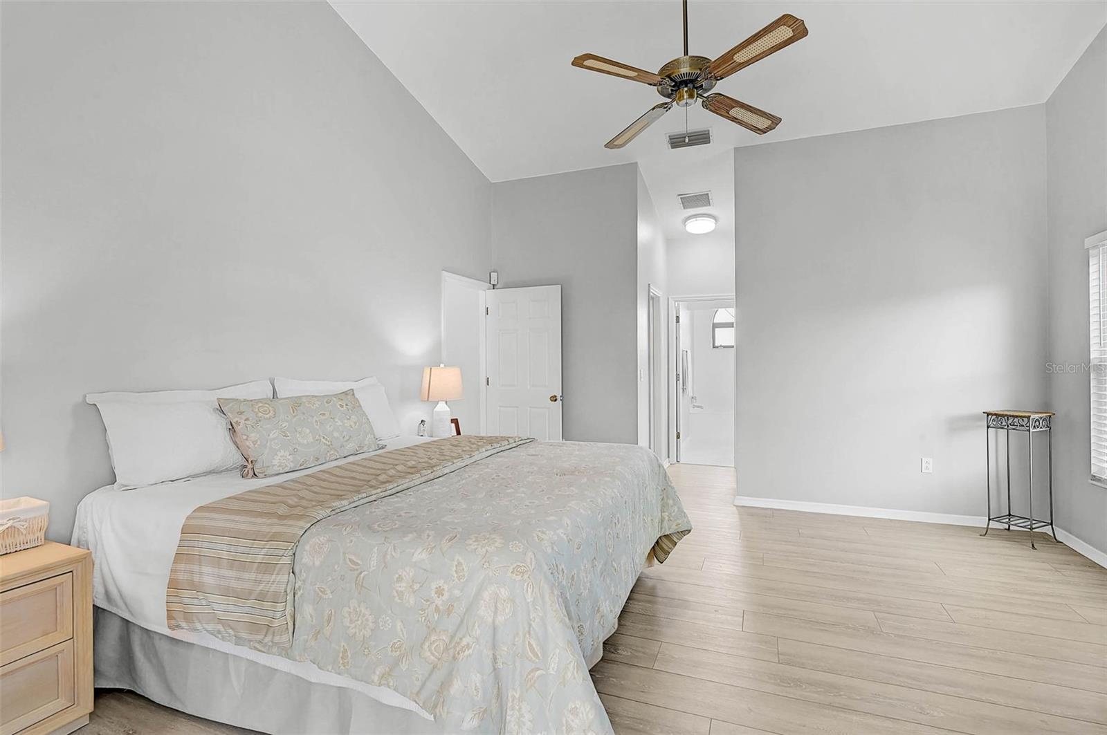 4312 PRO AM AVE E, BRADENTON, FL, 34203