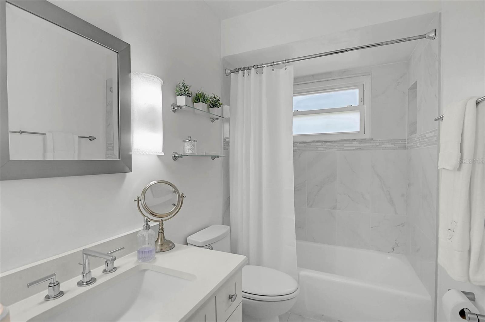 4312 PRO AM AVE E, BRADENTON, FL, 34203