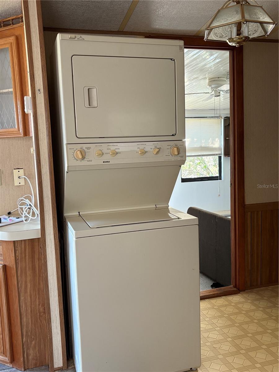 TB8446399 Property Photo