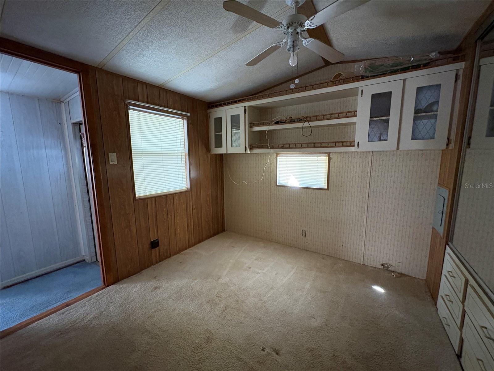 TB8446399 Property Photo