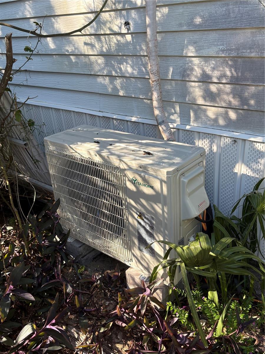 TB8446399 Property Photo