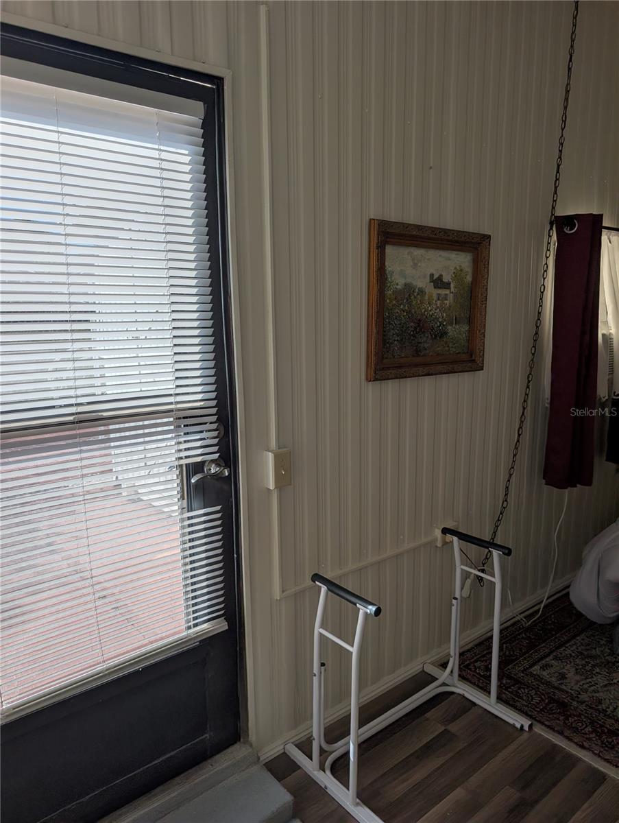 B4902101 Property Photo