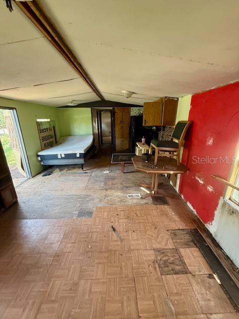 OM713184 Property Photo