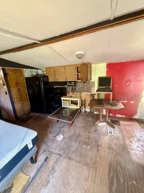 OM713184 Property Photo