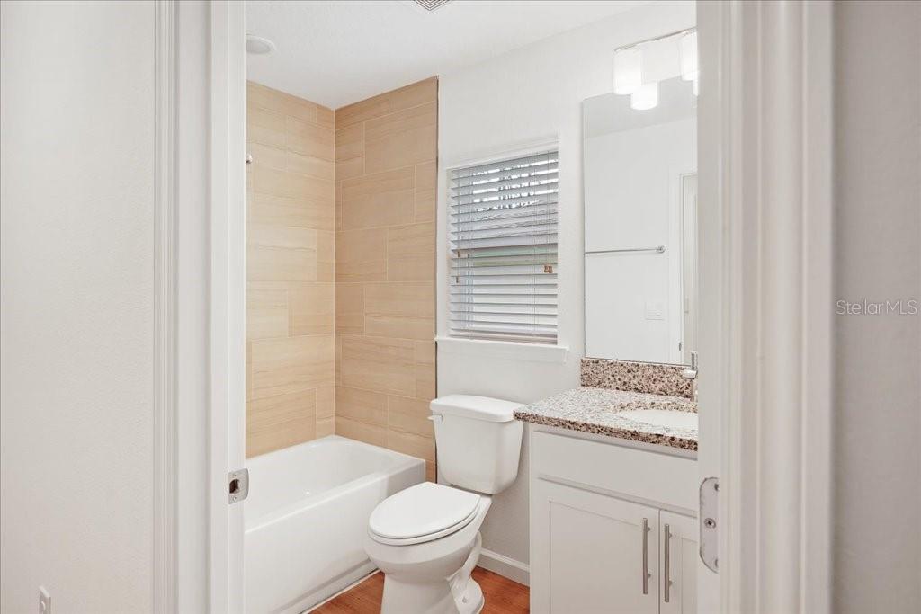 8 FRENEAU LN, PALM COAST, FL, 32137