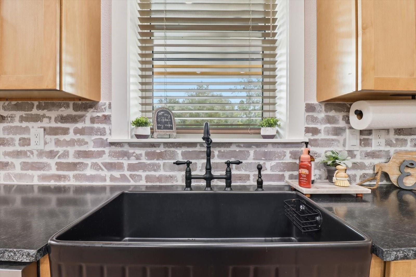 330 HIGHWAY 40 E, INGLIS, FL, 34449