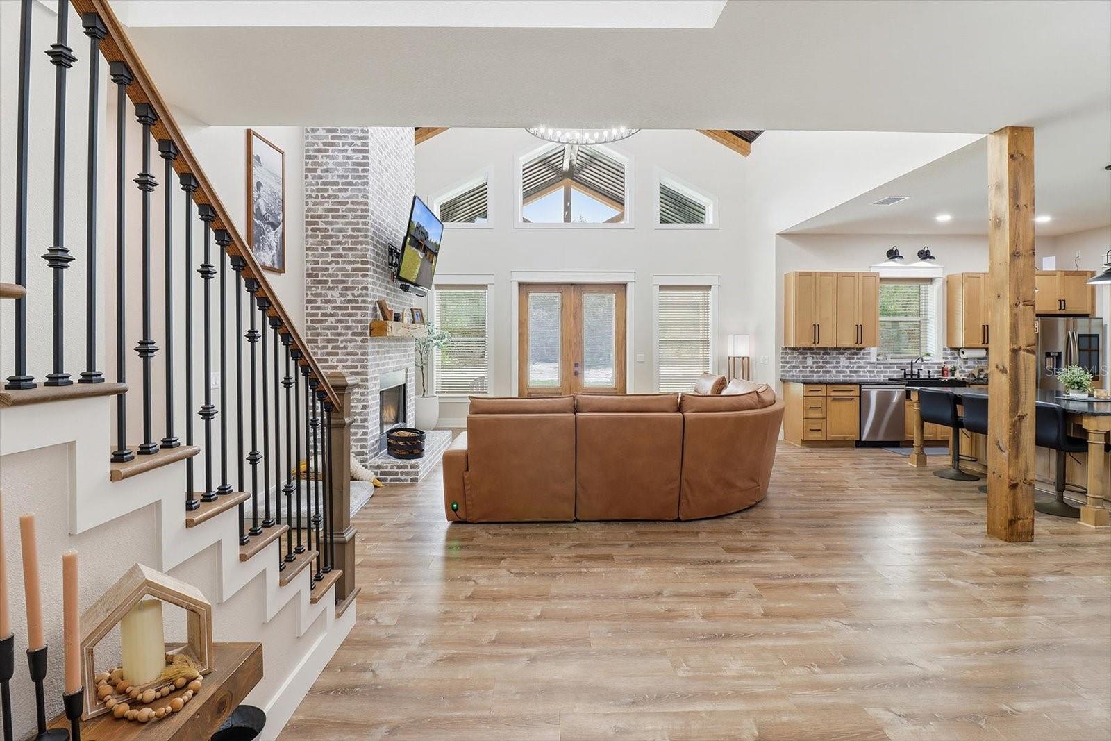 330 HIGHWAY 40 E, INGLIS, FL, 34449