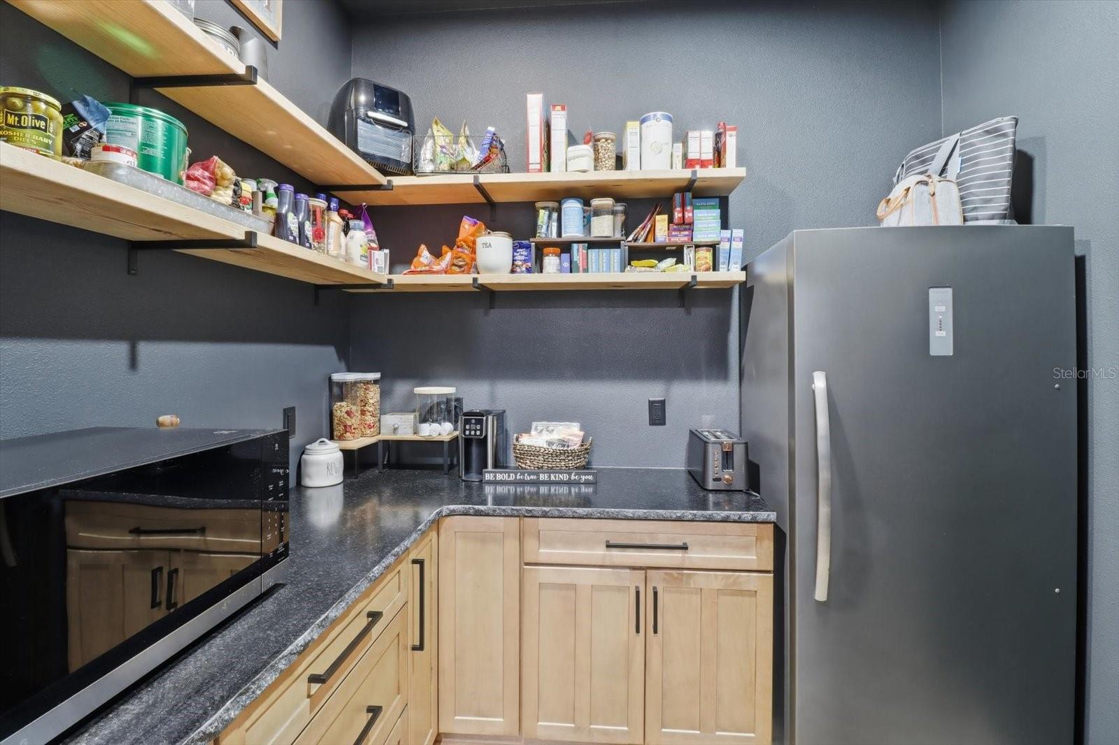 330 HIGHWAY 40 E, INGLIS, FL, 34449