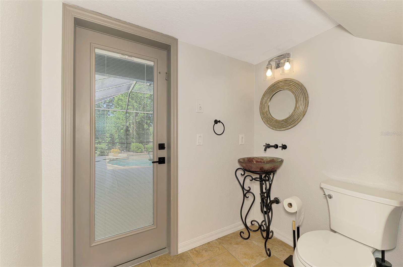 5684 EASTWIND DR, SARASOTA, FL, 34233