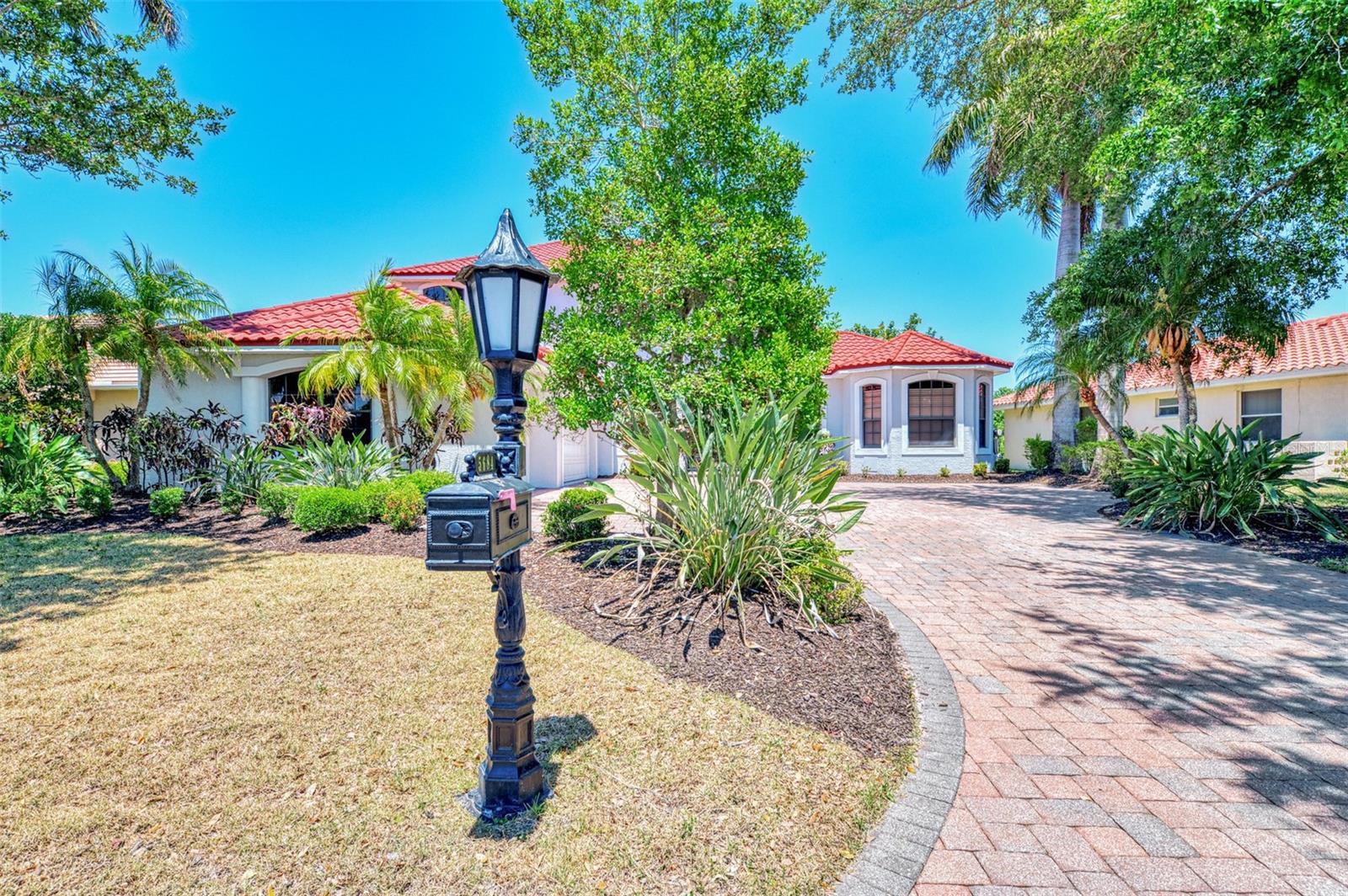 5684 EASTWIND DR, SARASOTA, FL, 34233