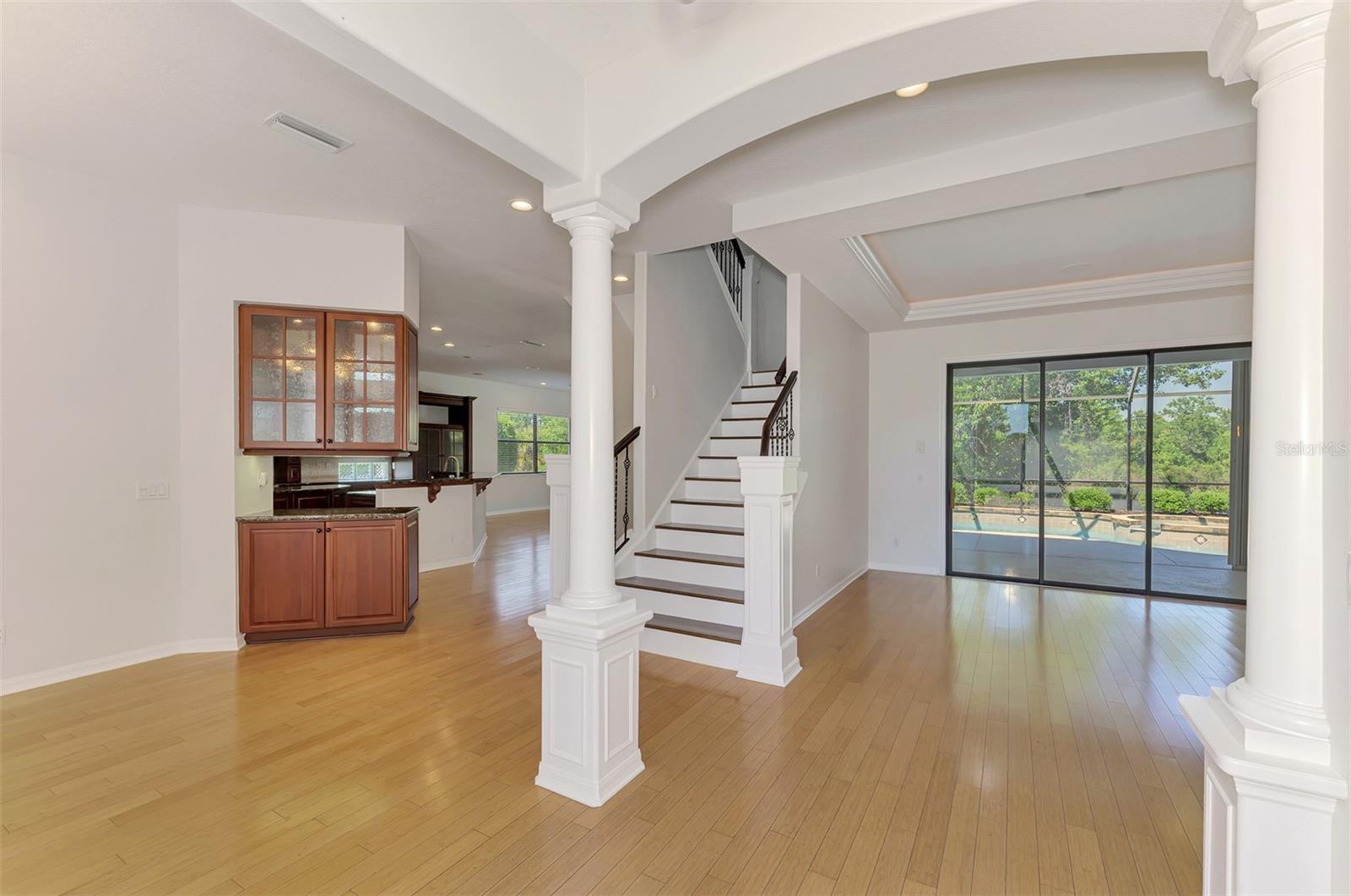 5684 EASTWIND DR, SARASOTA, FL, 34233