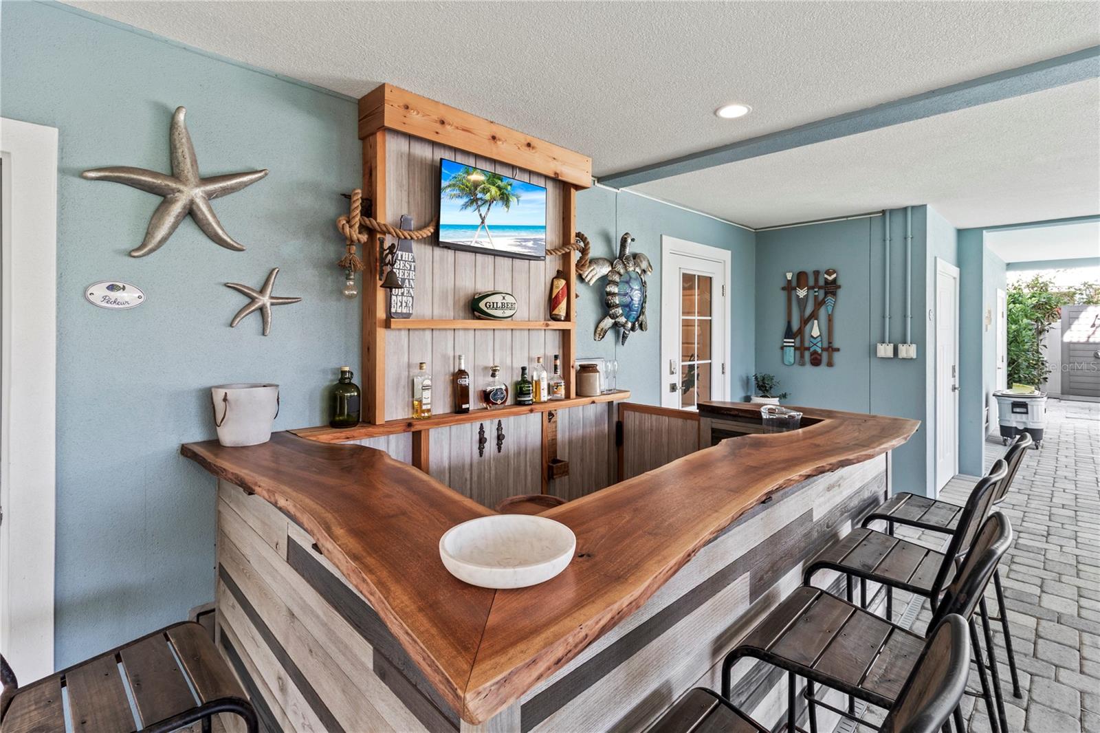 A4671485 Property Photo