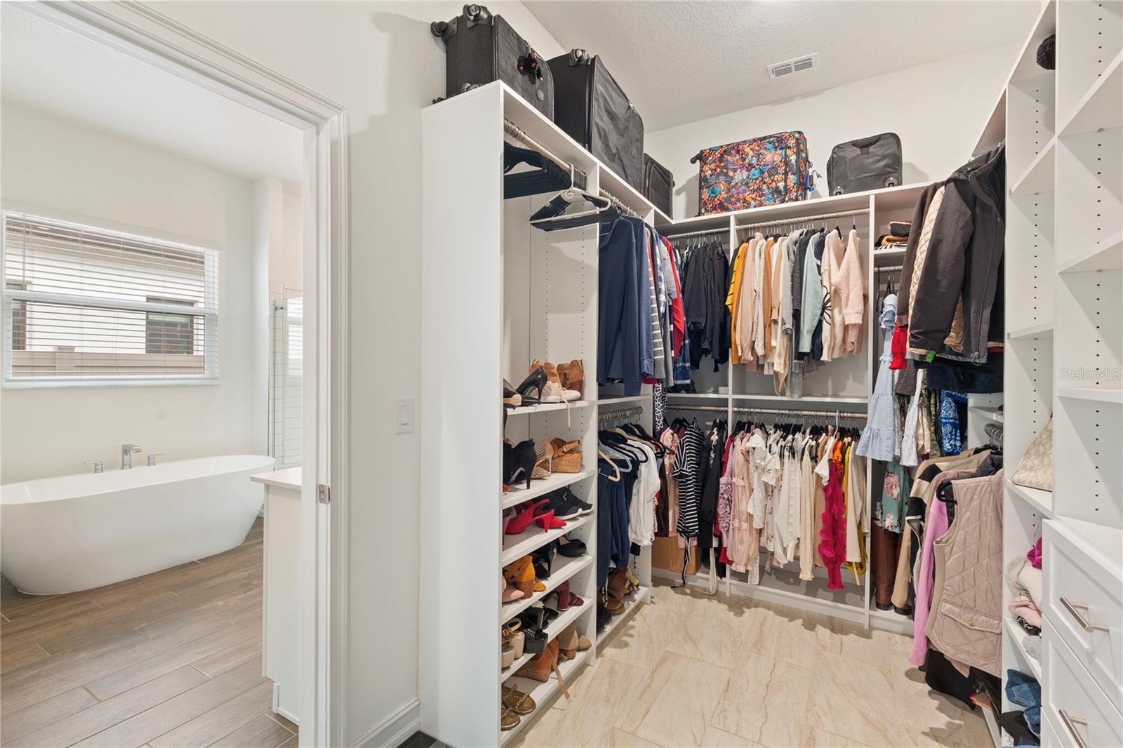 8692 LITTLE BLUESTEM DR, LAND O LAKES, FL, 34637