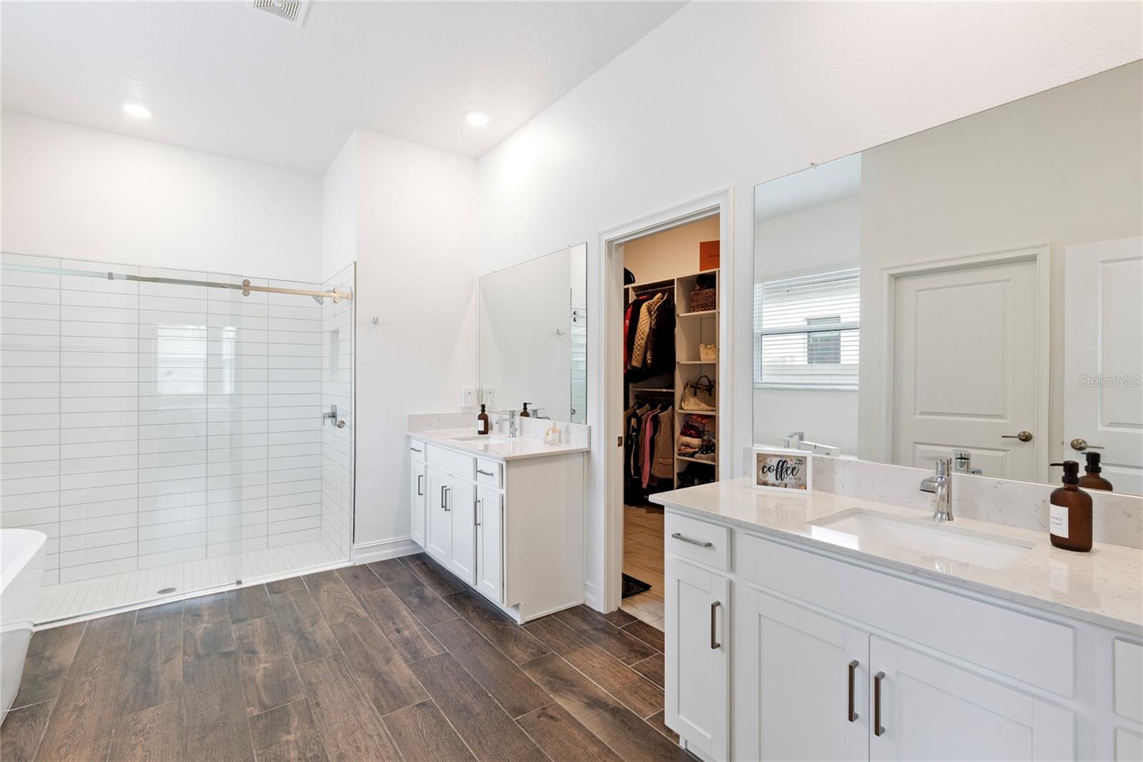 8692 LITTLE BLUESTEM DR, LAND O LAKES, FL, 34637