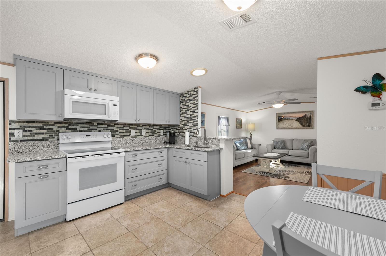 23347 HARBORVIEW RD #114, PUNTA GORDA, FL, 33980