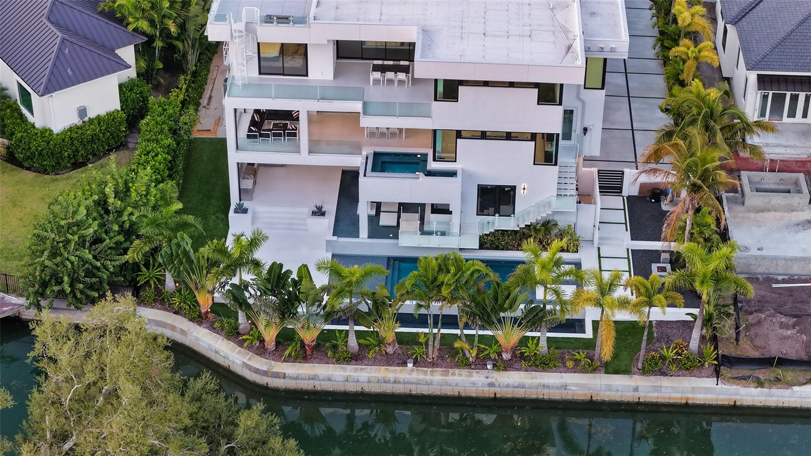 A4671493 Property Photo