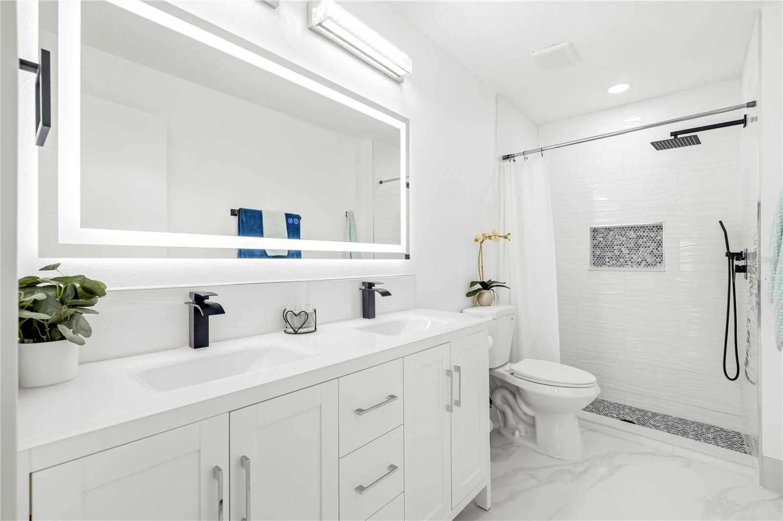 1228 HOLLY SPRINGS CIR, ORLANDO, FL, 32825