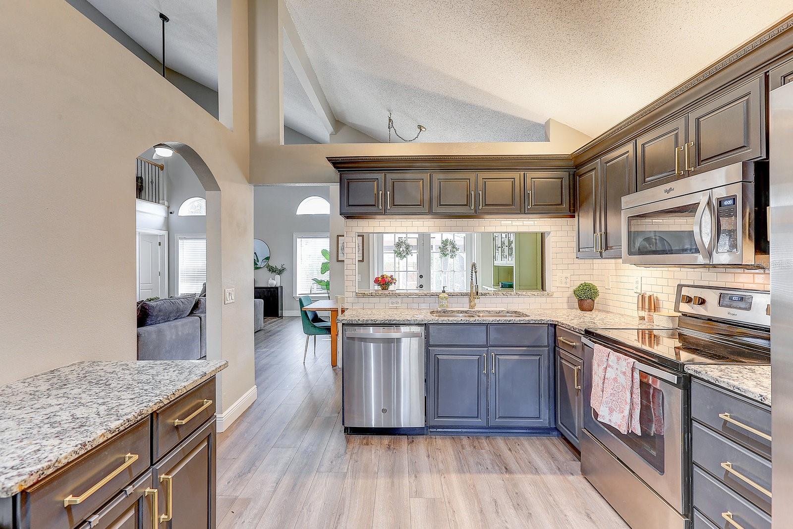 1325 WINDJAMMER PL, VALRICO, FL, 33594