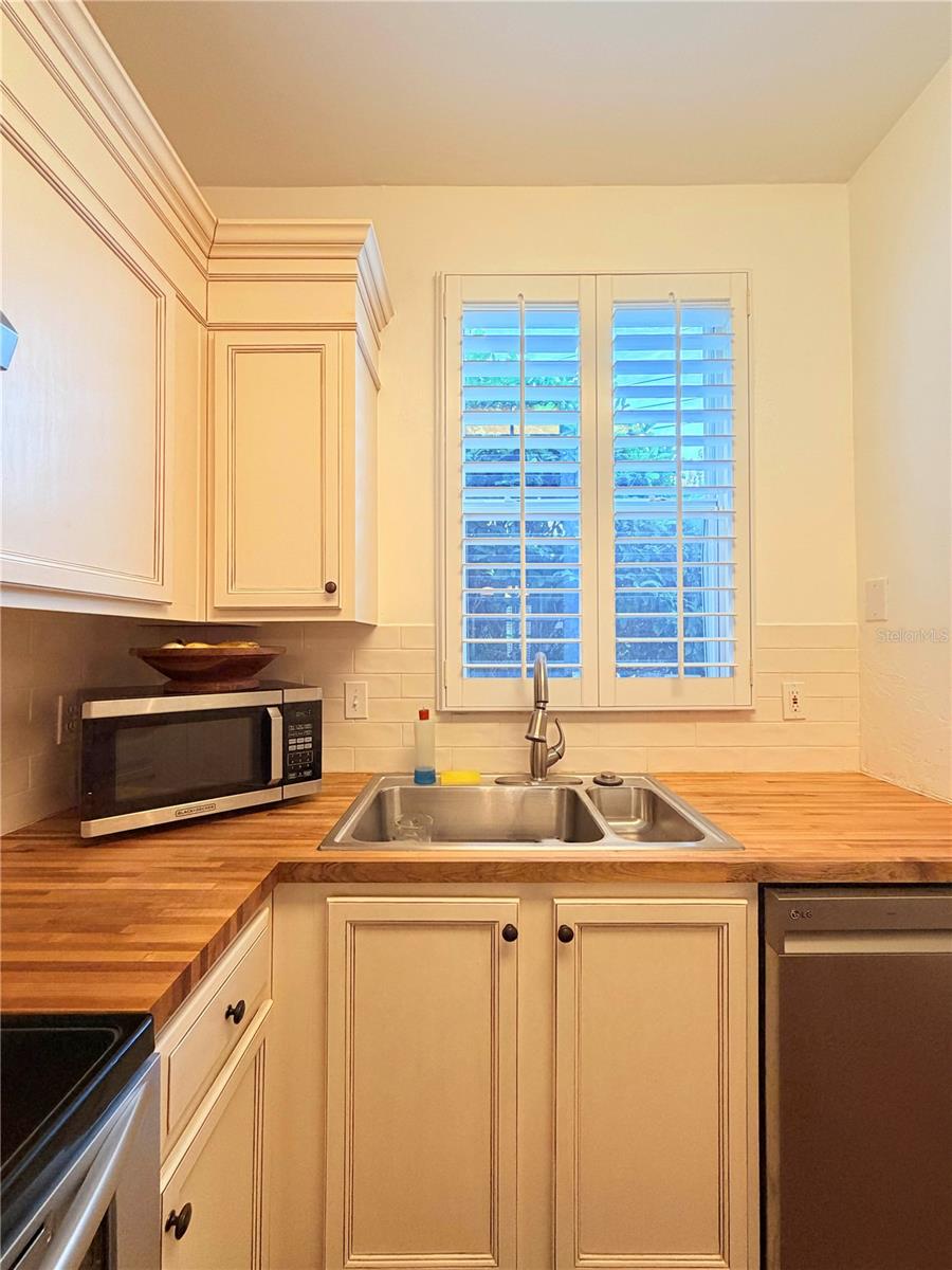 3521 SW 30TH WAY #105, GAINESVILLE, FL, 32608