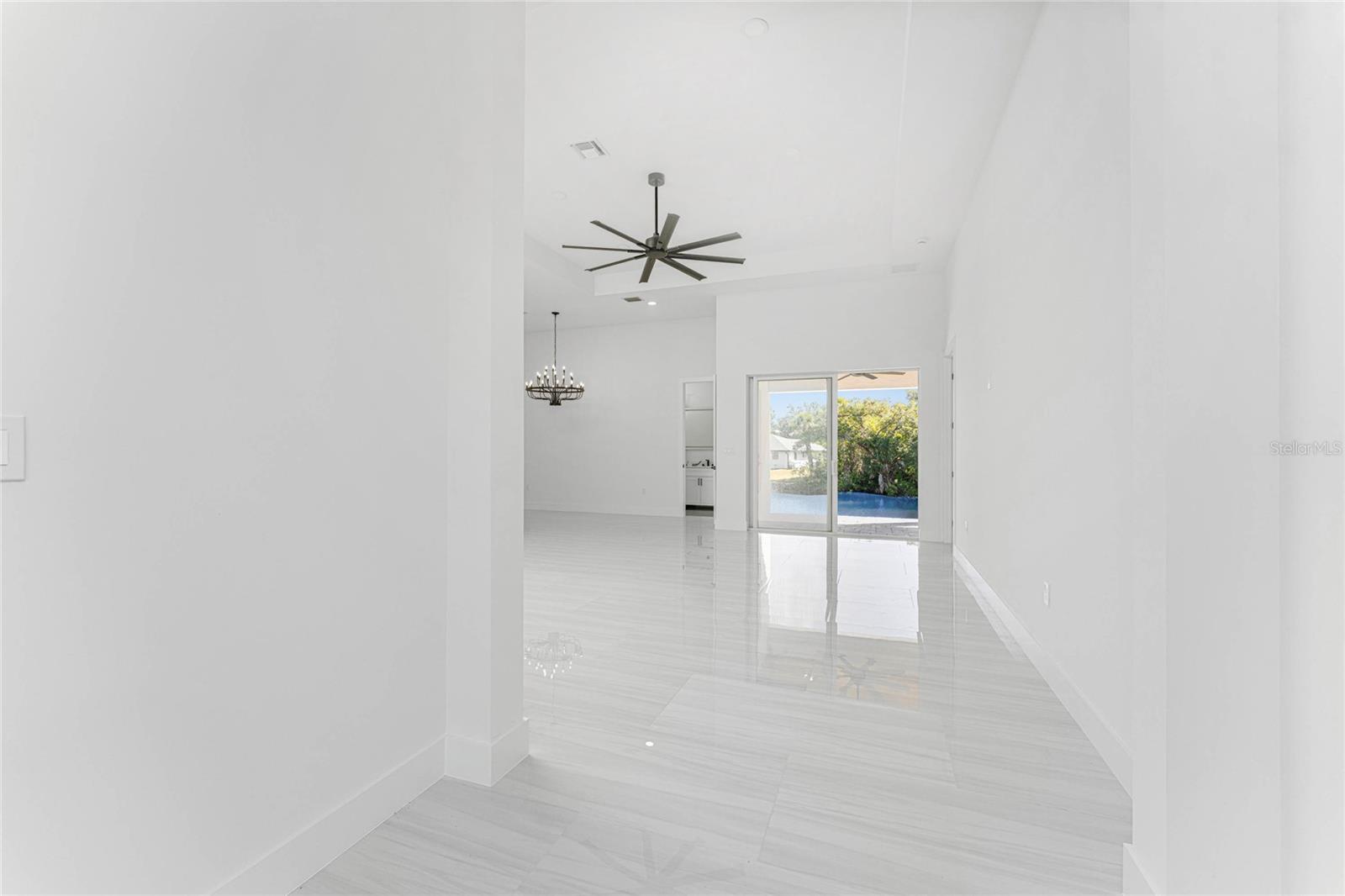 576 MCDILL DR, PORT CHARLOTTE, FL, 33953