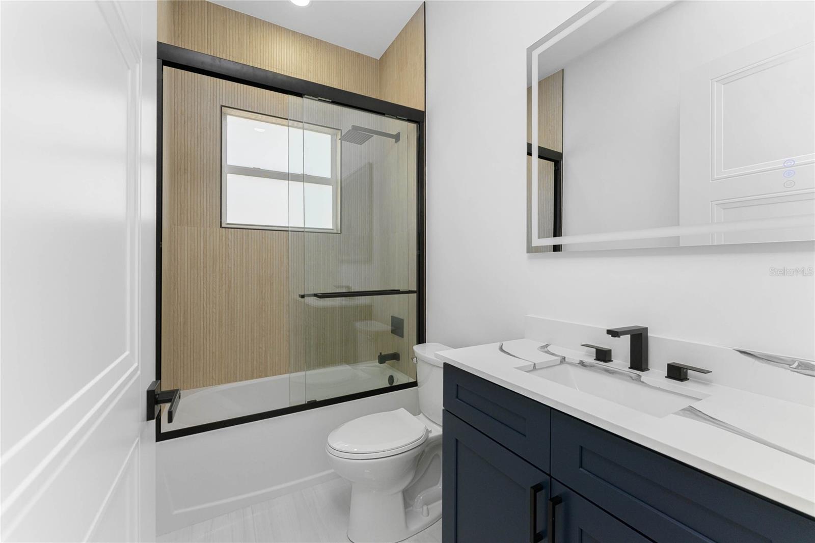 576 MCDILL DR, PORT CHARLOTTE, FL, 33953