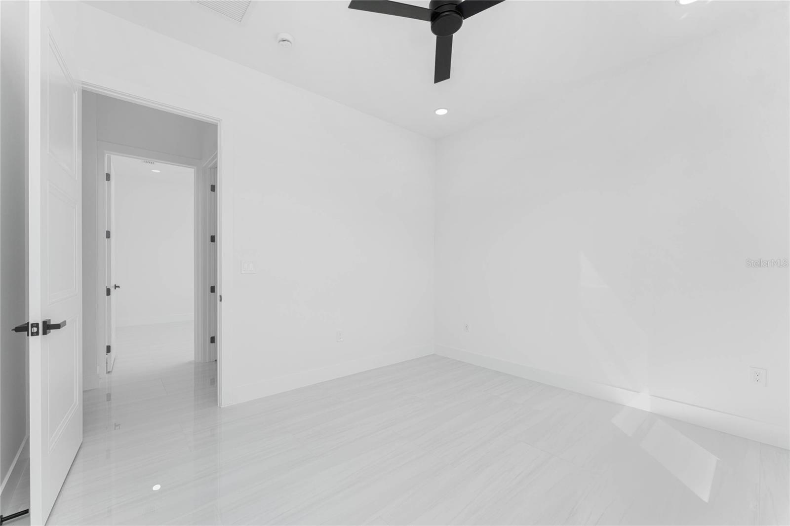 576 MCDILL DR, PORT CHARLOTTE, FL, 33953