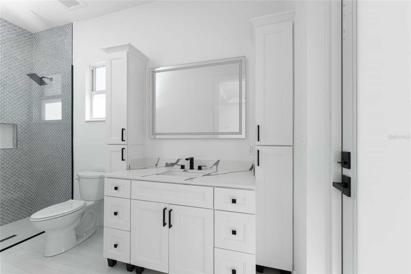 576 MCDILL DR, PORT CHARLOTTE, FL, 33953