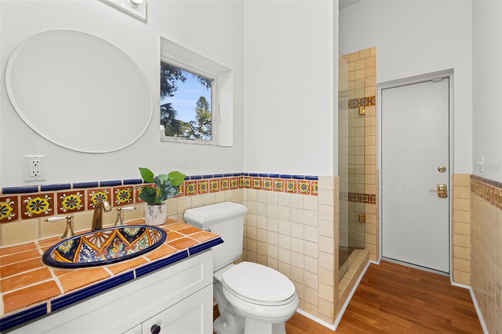 TB8446538 Property Photo