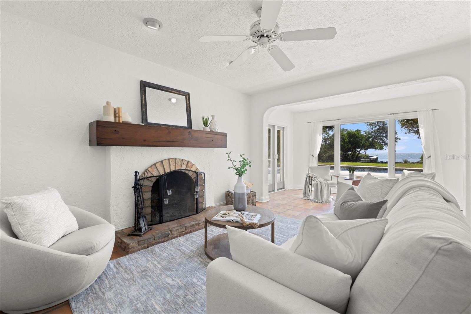 TB8446538 Property Photo