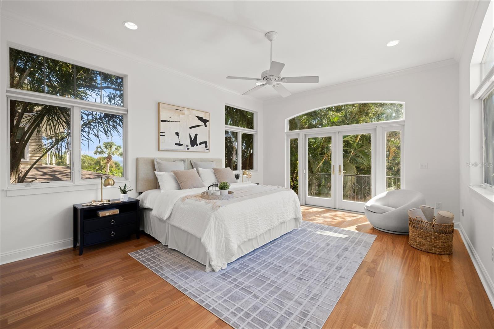 TB8446538 Property Photo