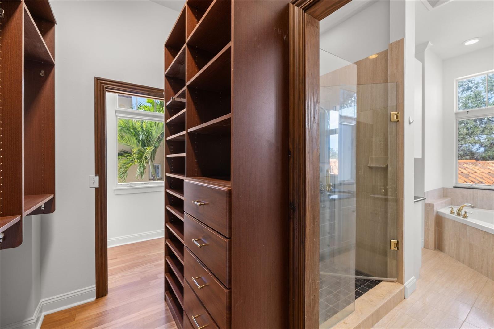 TB8446538 Property Photo