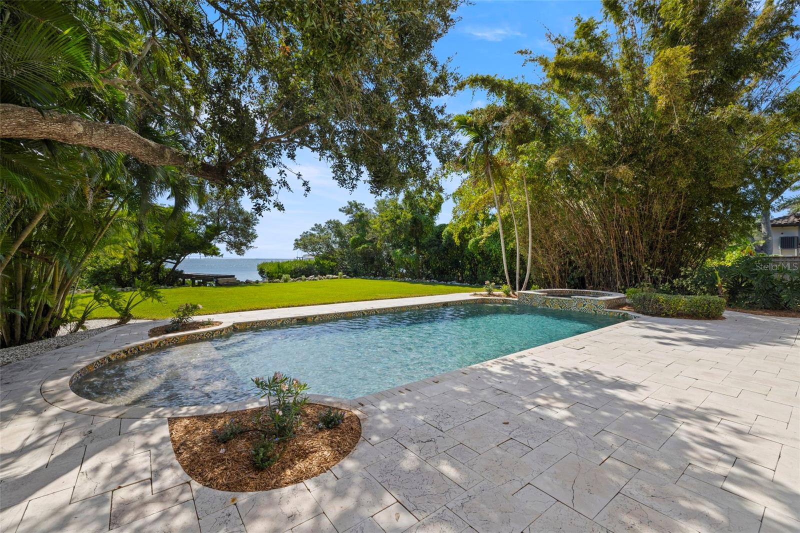 TB8446538 Property Photo