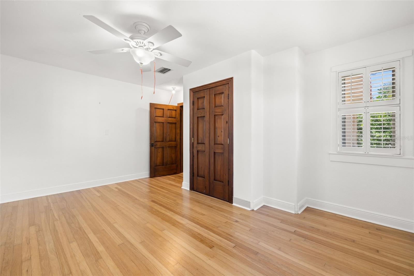 TB8446538 Property Photo