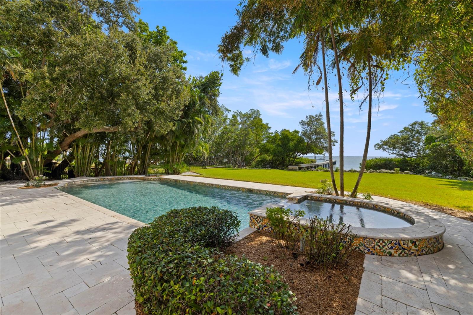 TB8446538 Property Photo