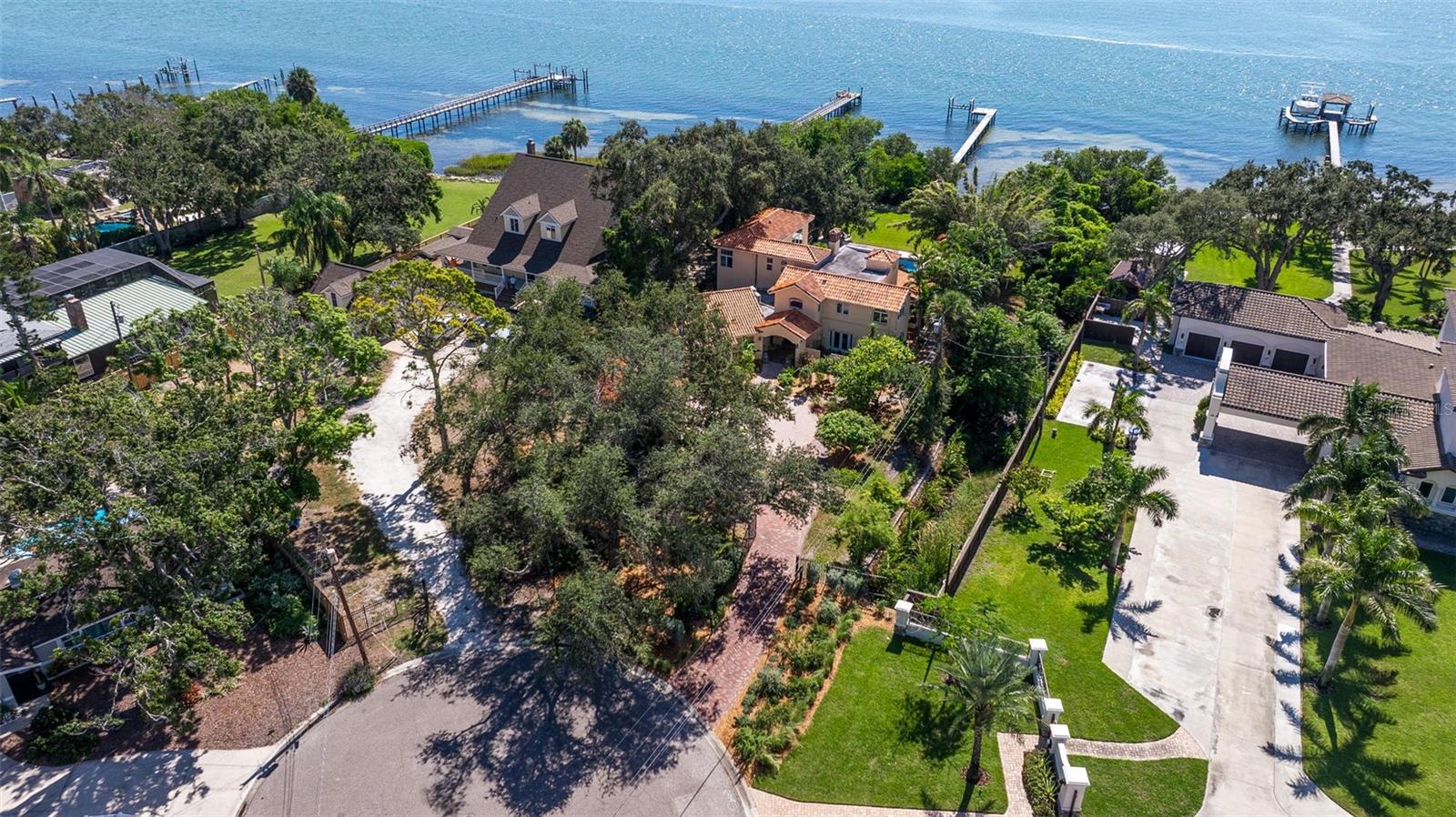 TB8446538 Property Photo