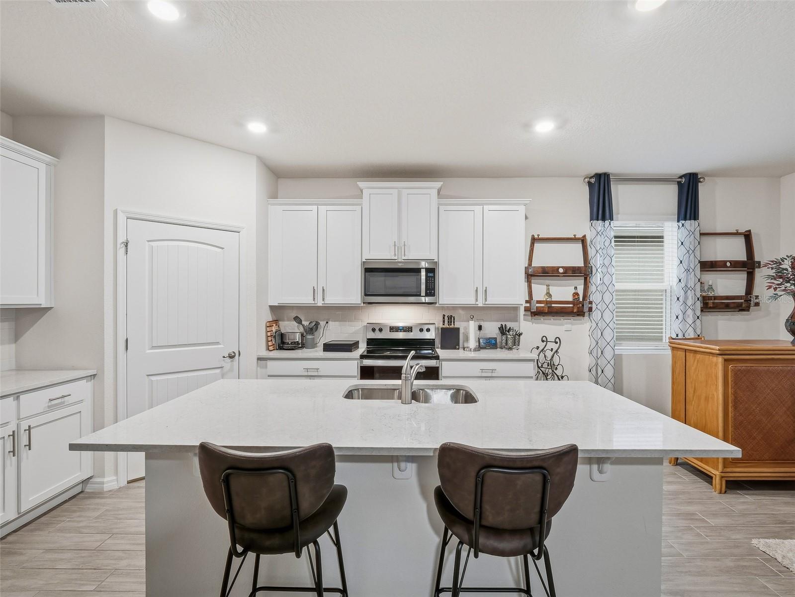 1547 DELPHI WAY, NEW SMYRNA BEACH, FL, 32168