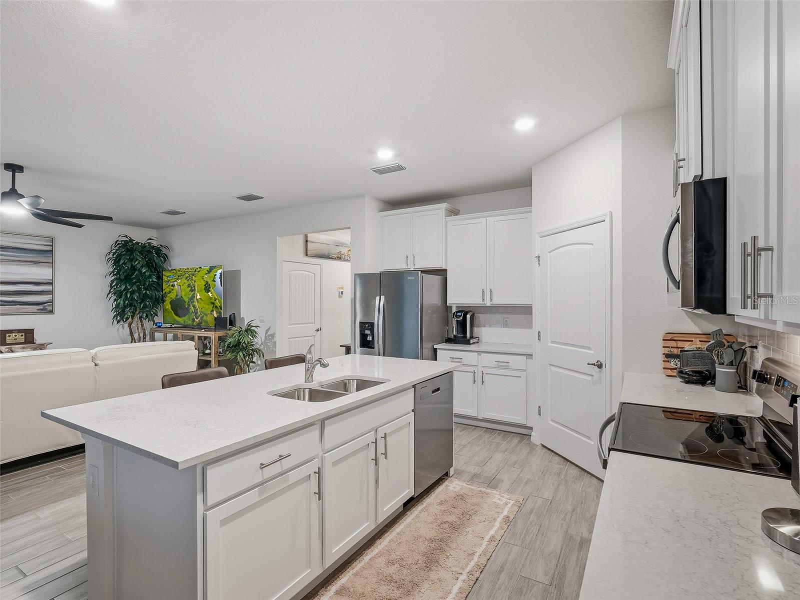 1547 DELPHI WAY, NEW SMYRNA BEACH, FL, 32168