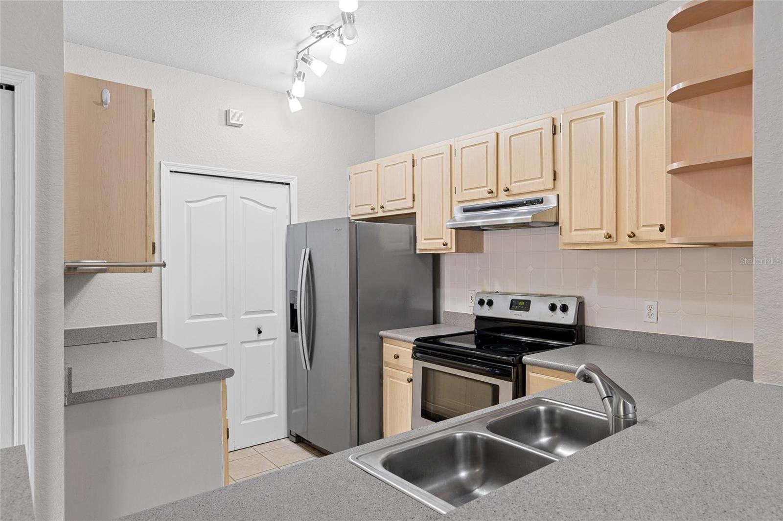 1175 LAKE SHADOW CIR #4105, MAITLAND, FL, 32751