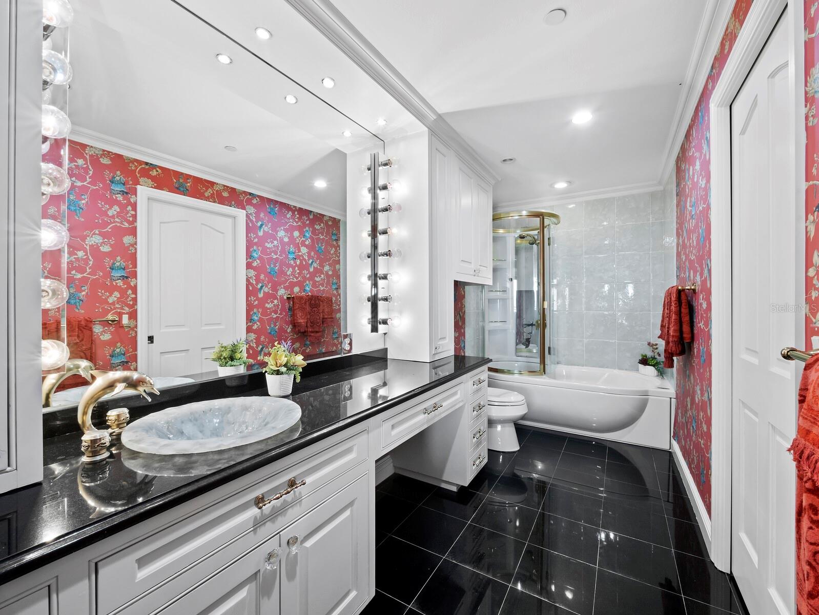 A4671535 Property Photo