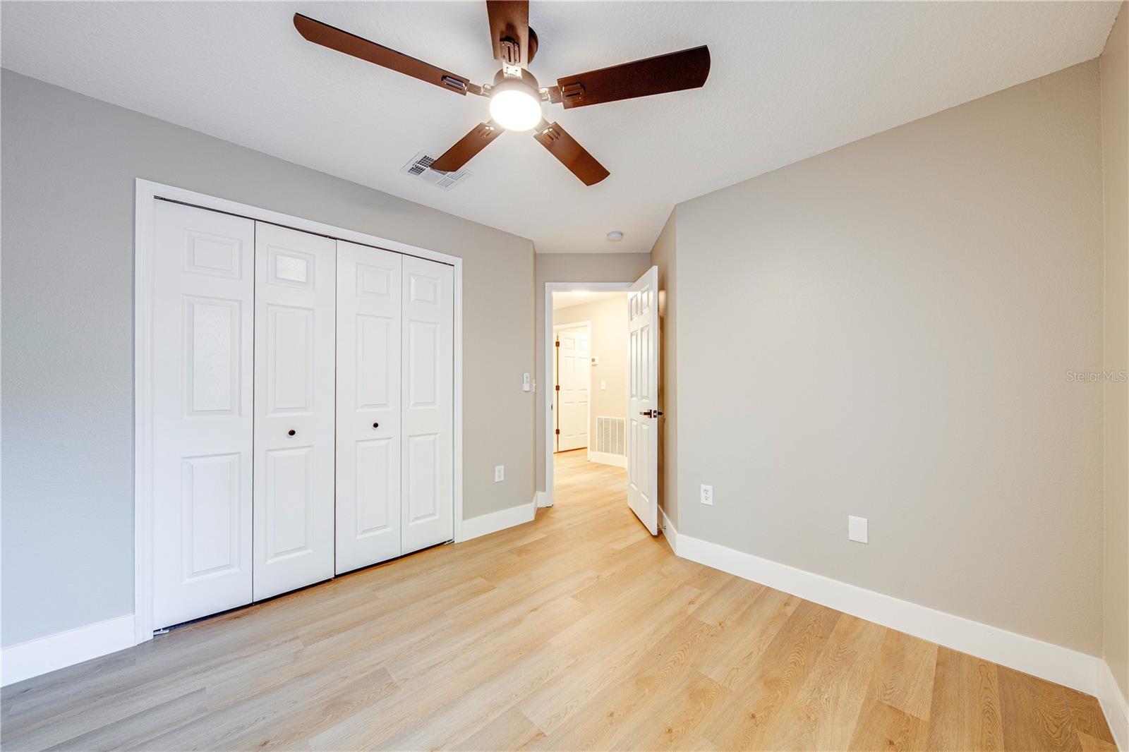 40042 PALM ST, LADY LAKE, FL, 32159