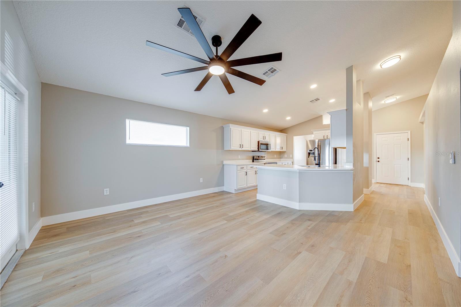 40042 PALM ST, LADY LAKE, FL, 32159