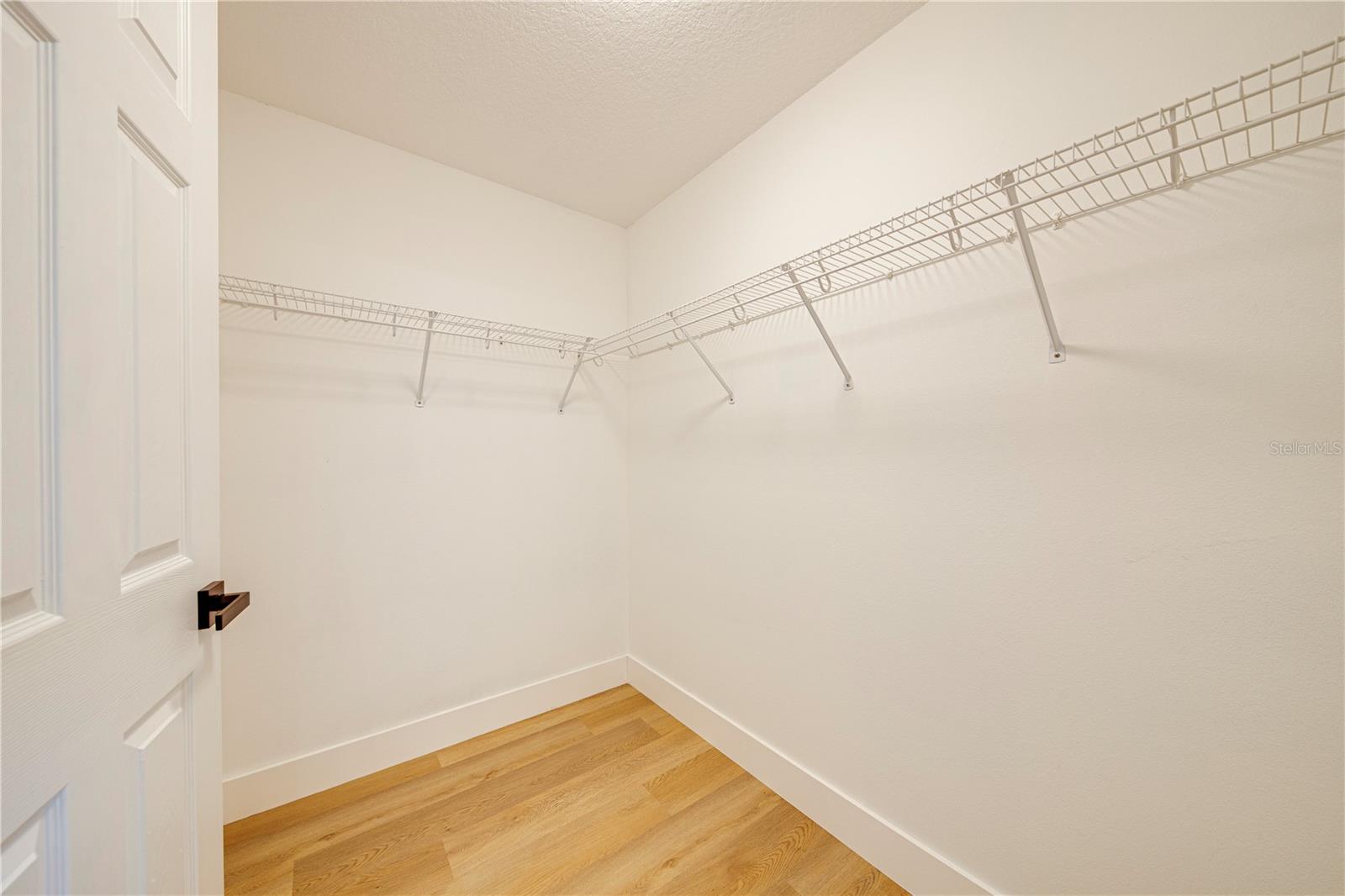 40042 PALM ST, LADY LAKE, FL, 32159