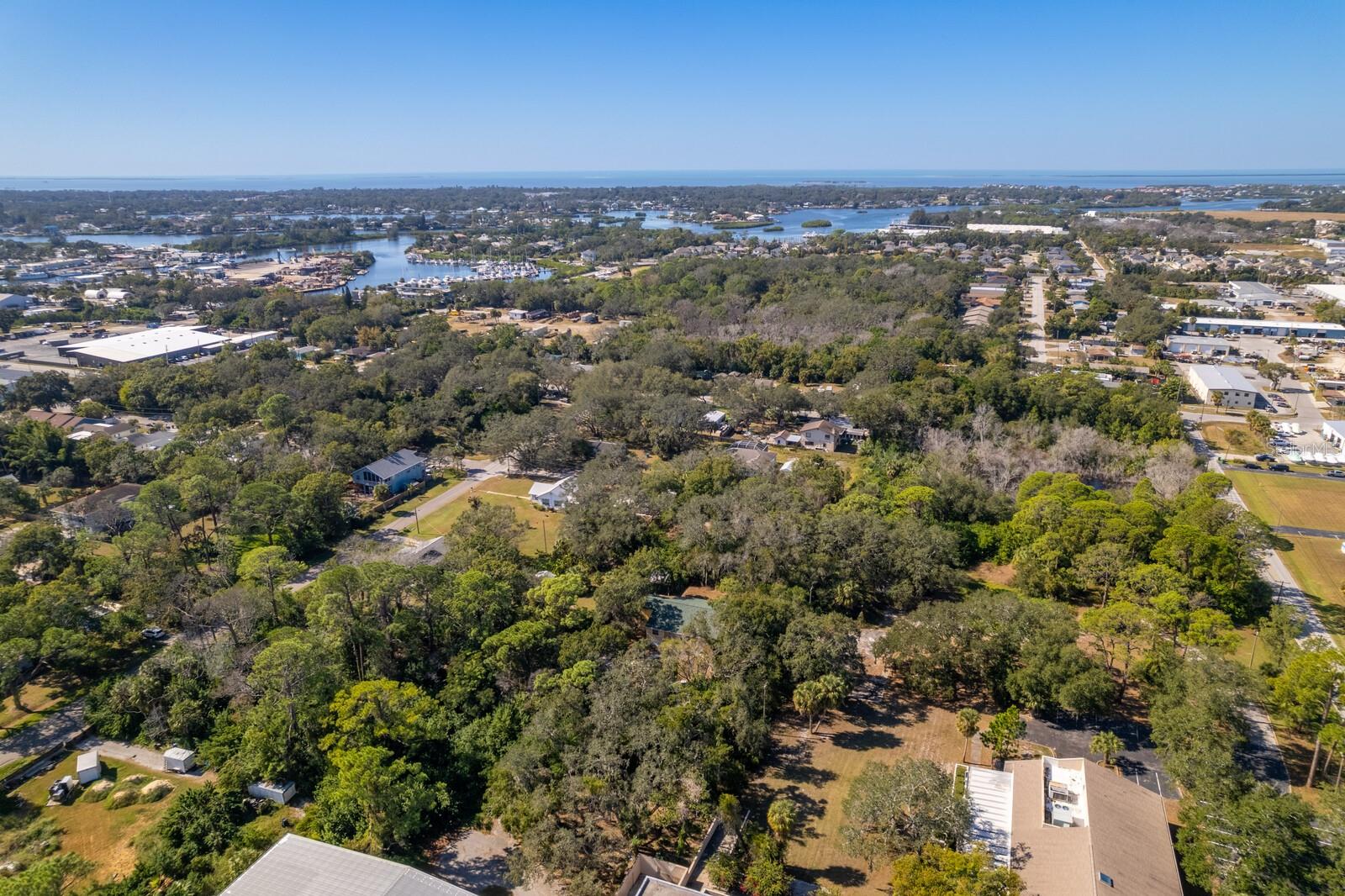 1343 HIGHLAND AVE, TARPON SPRINGS, FL, 34689