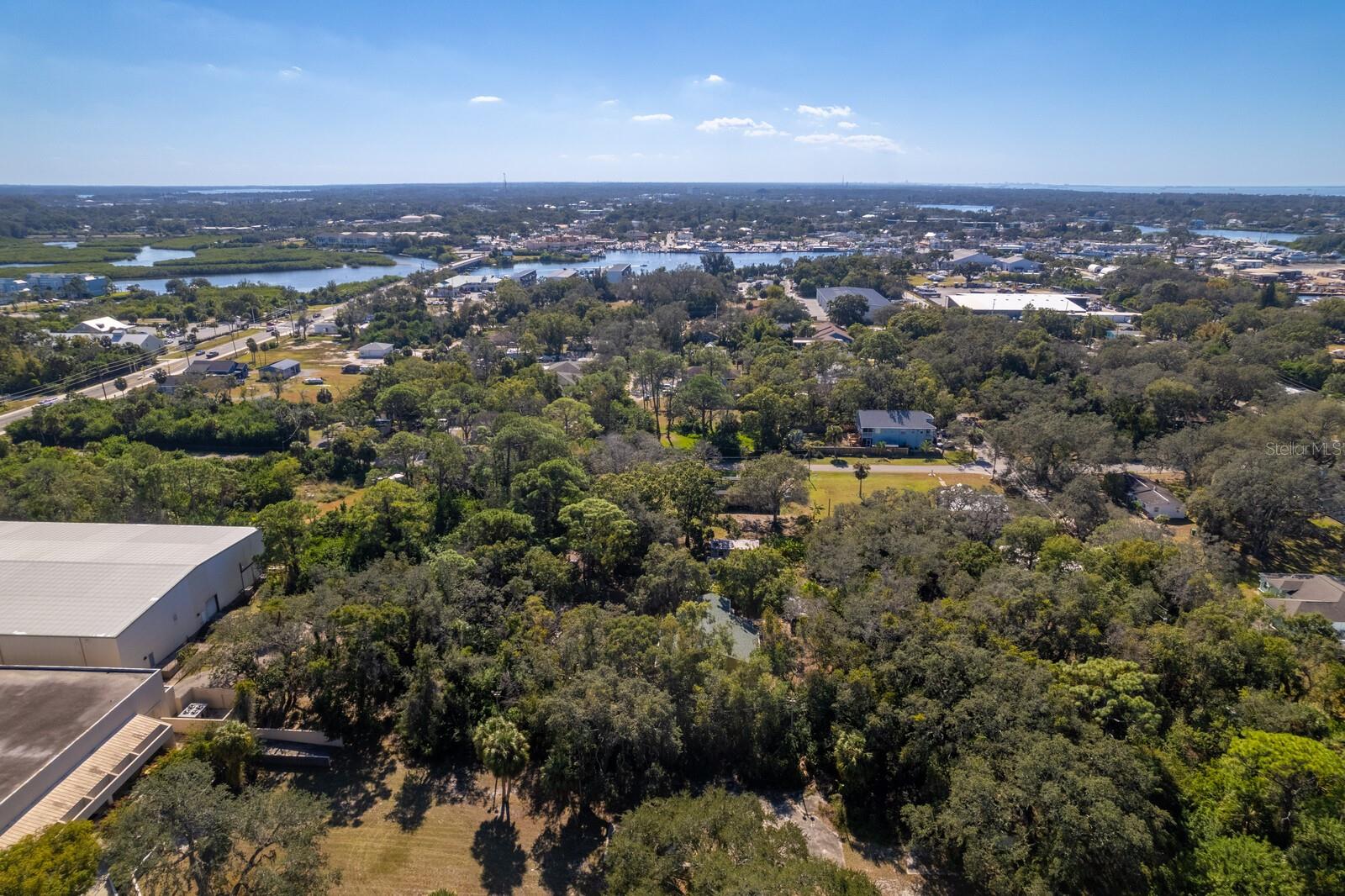 1343 HIGHLAND AVE, TARPON SPRINGS, FL, 34689