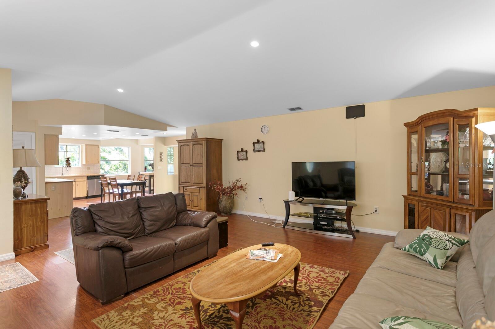 1343 HIGHLAND AVE, TARPON SPRINGS, FL, 34689