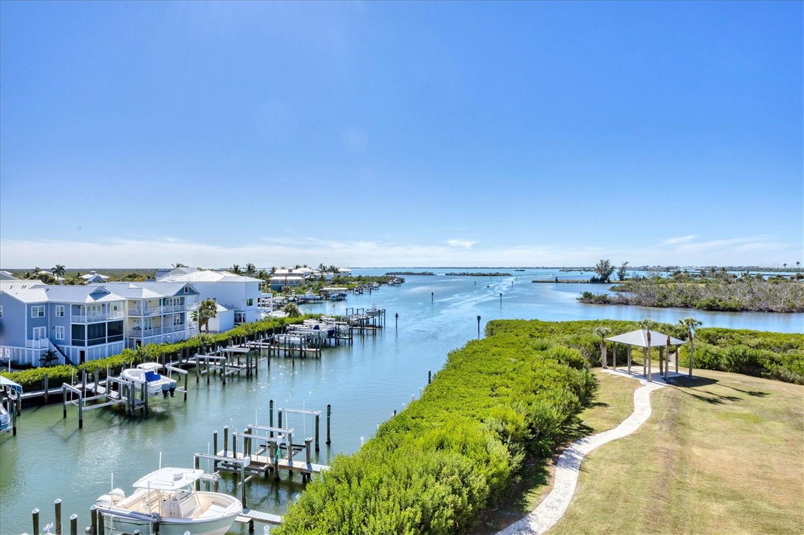 13413 GASPARILLA RD #D501 & Slip 10, PLACIDA, FL, 33946