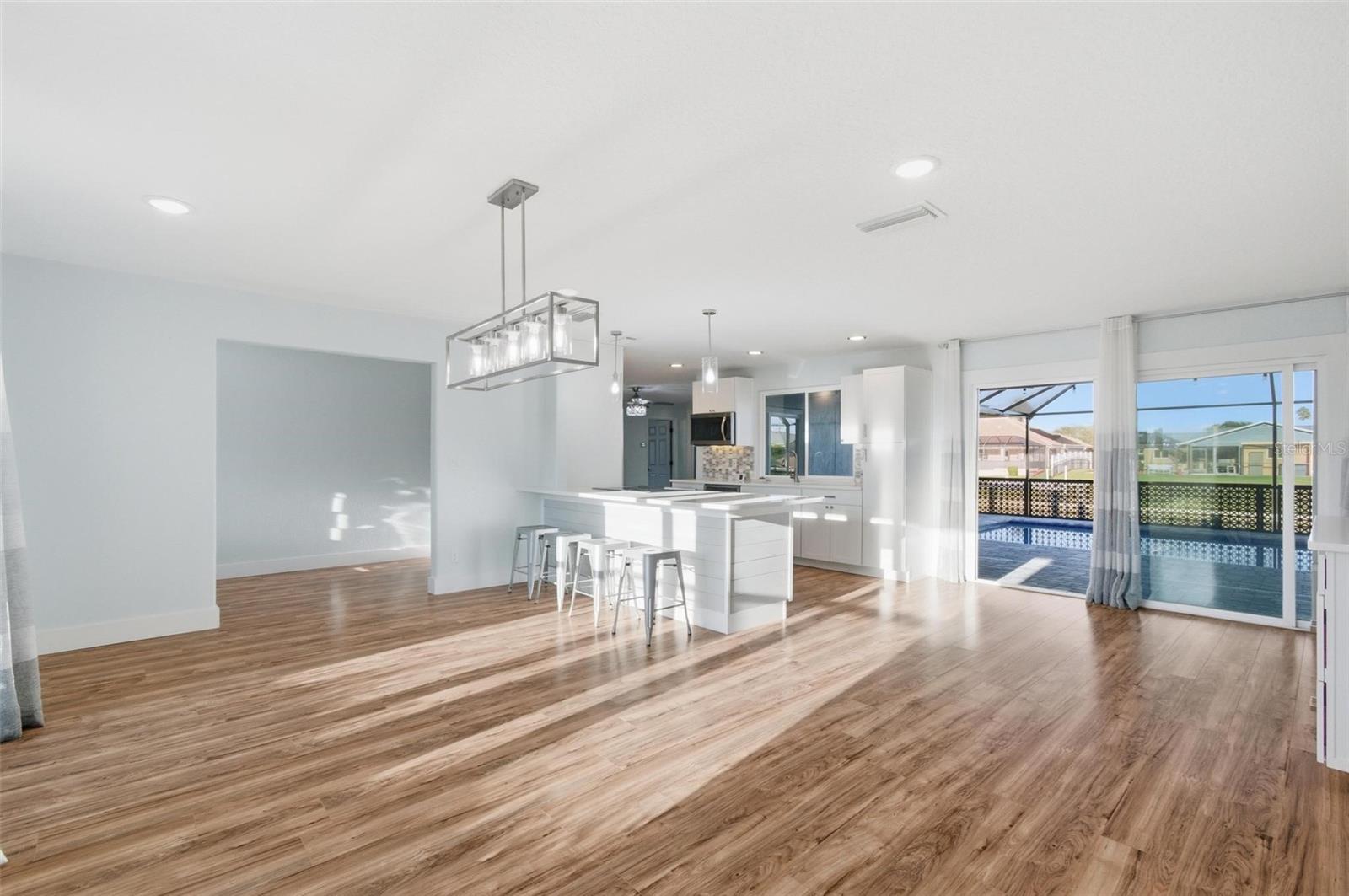 7 CLARENDON CT S, PALM COAST, FL, 32137