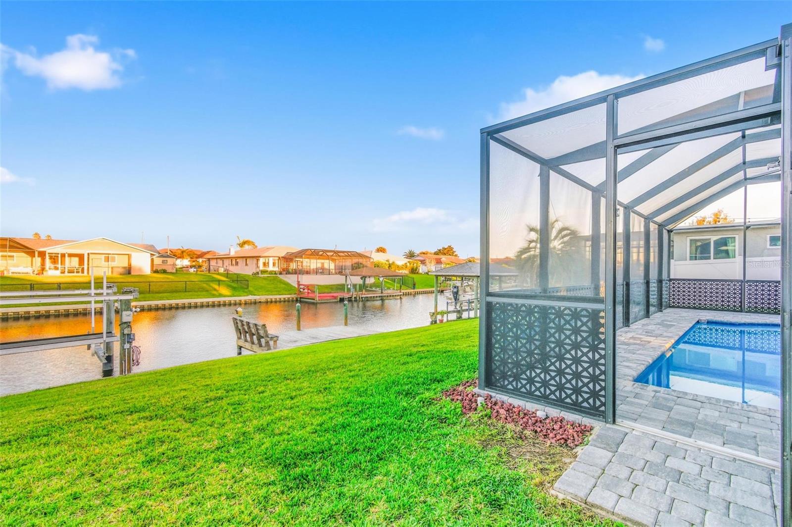 7 CLARENDON CT S, PALM COAST, FL, 32137