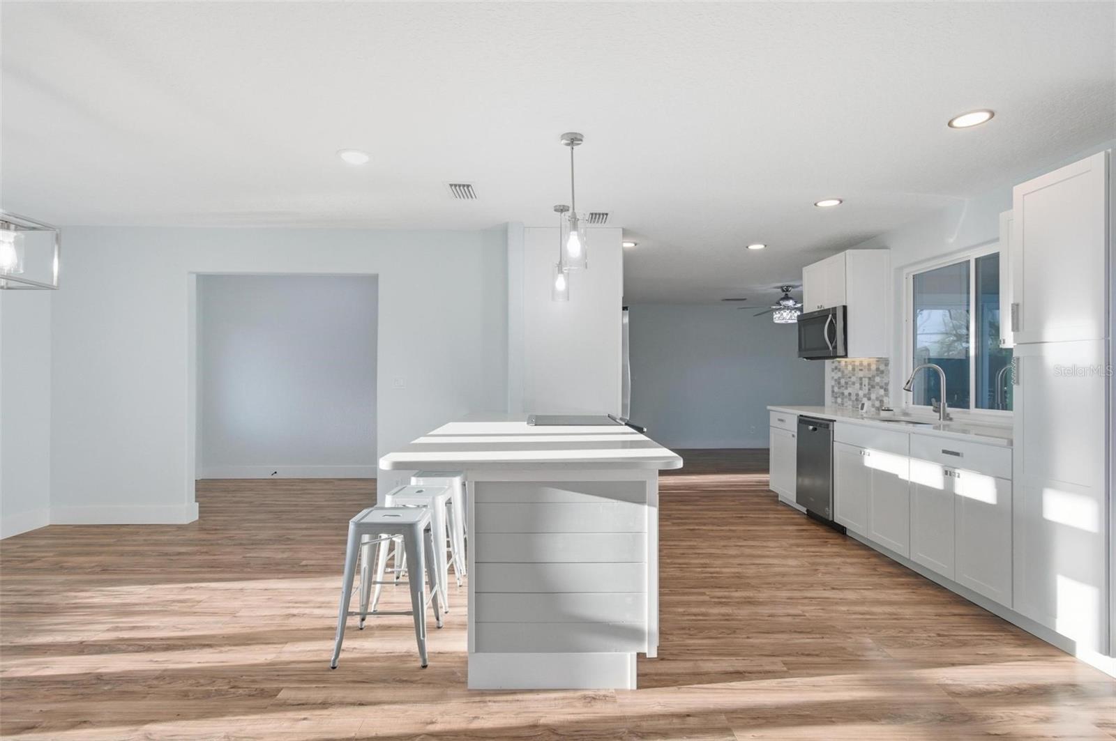 7 CLARENDON CT S, PALM COAST, FL, 32137